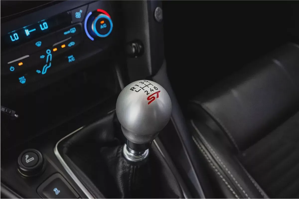AED 2,210 / 36 months | 0% DP | 2017 Ford Focus ST / Modified-9-9