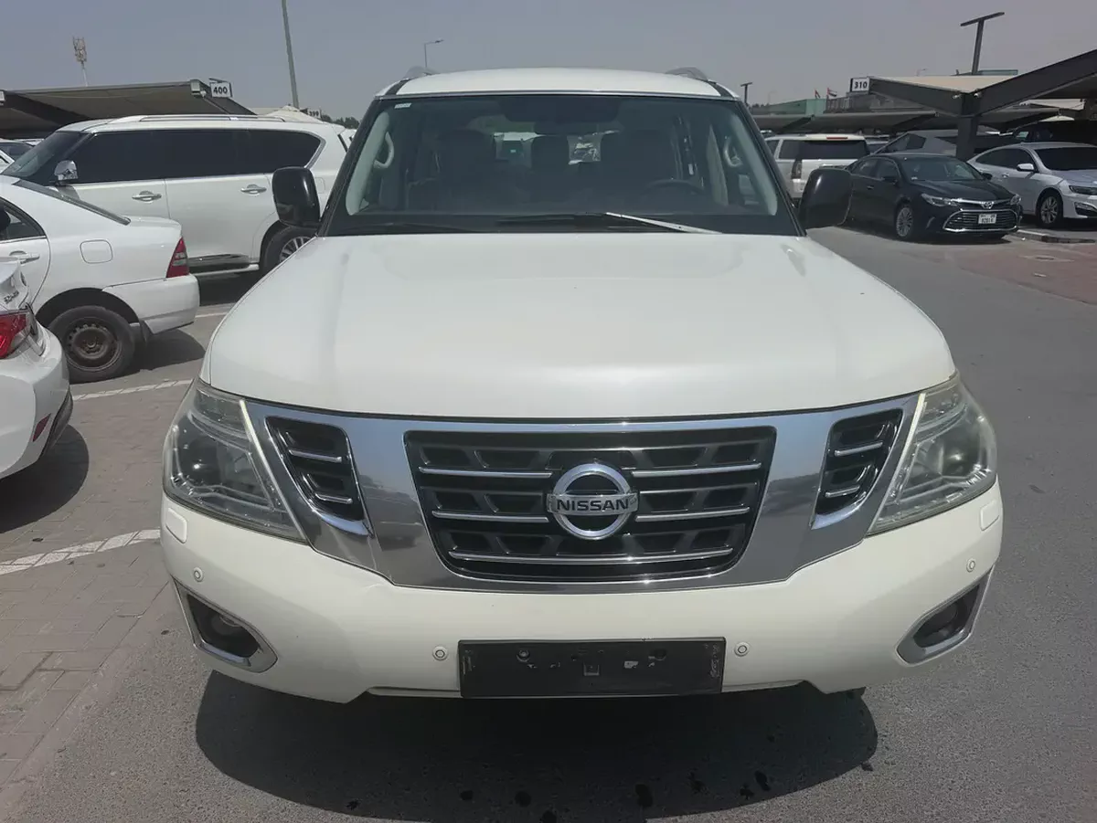Nissan patrol 2019 white color GCc calen act
