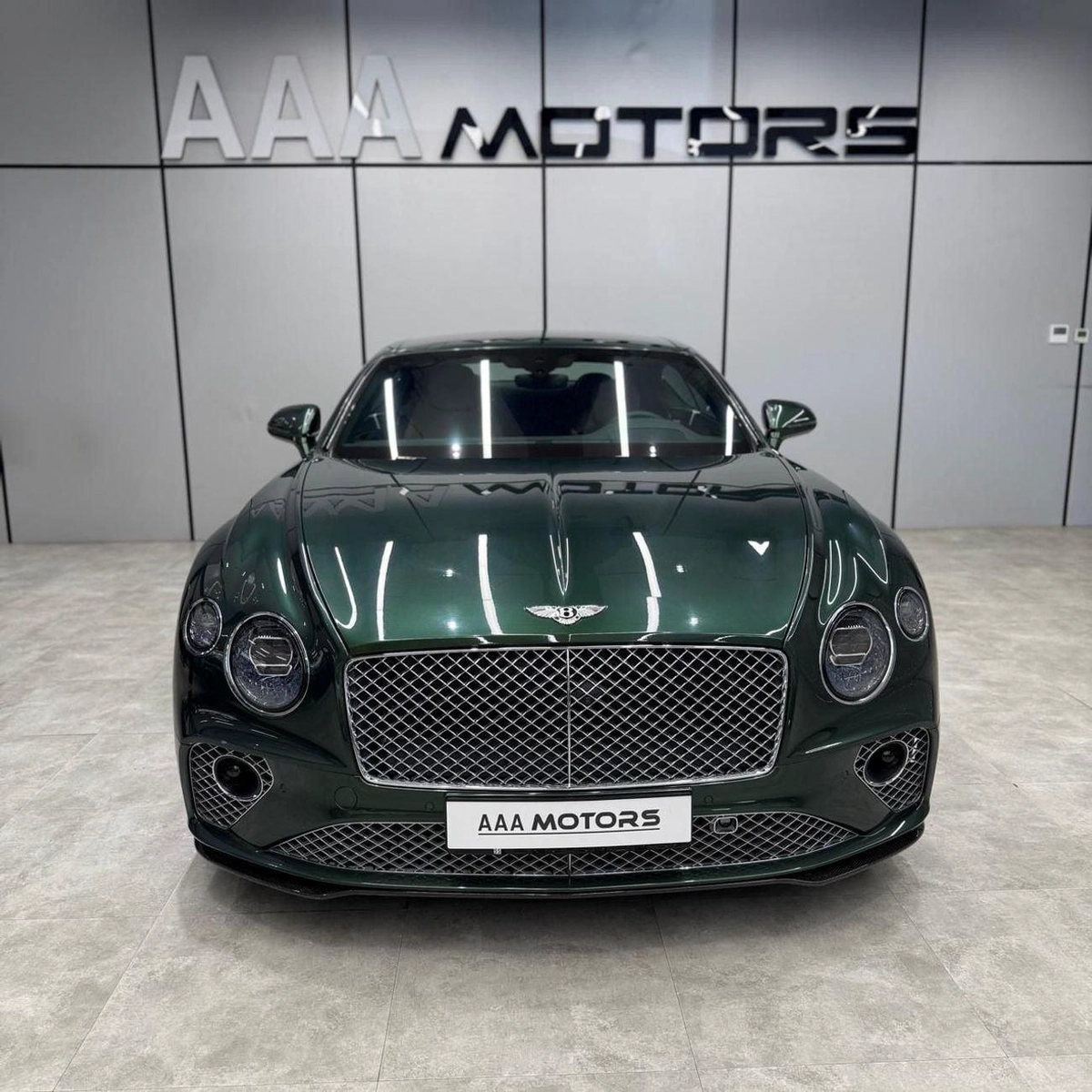 Bentley Continental GT W12 4.0T V8 | GCC Specs | Full Service History | Under Dealer Warranty-5-5