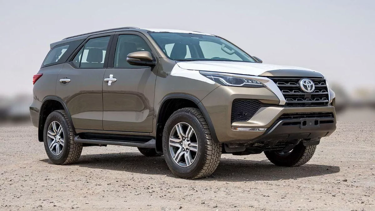 Toyota Fortuner EXR GX2 4X4 Diesel 2.4L-1-0