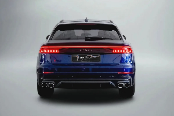 5,712 AED / 60 months | 0% DP | 2022 Audi SQ8 / Full Service History and Audi Warranty
