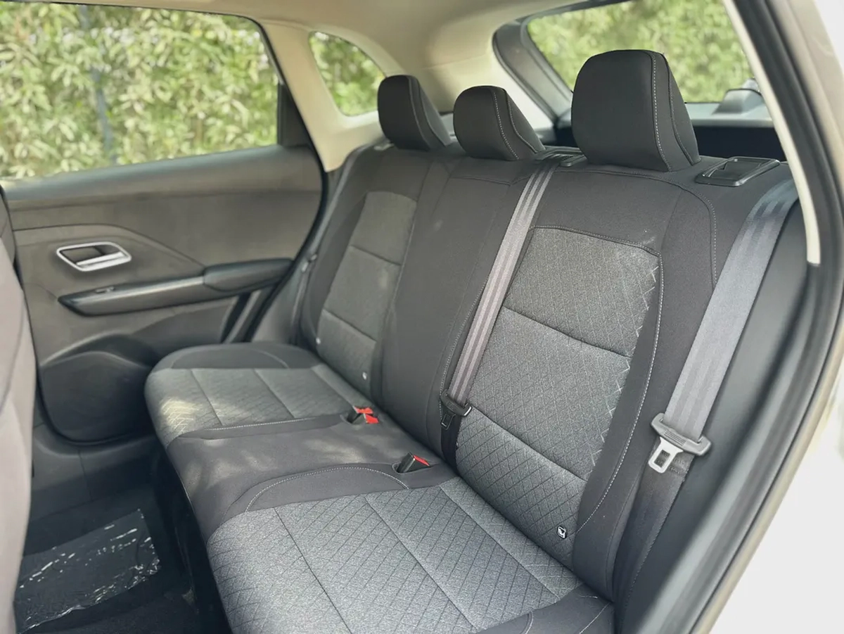 MG ZS STD 1.5 /2026-8-8
