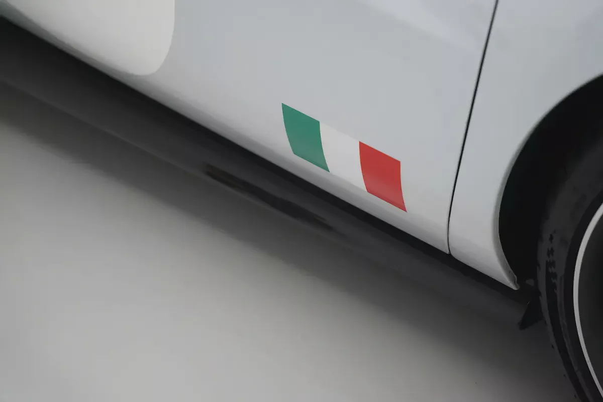 2025 FERRARI 296 GTS CAVALCADE EDITION 1 OF 10 WITH 7 YEARS SERVICE CONTRACT-16-16