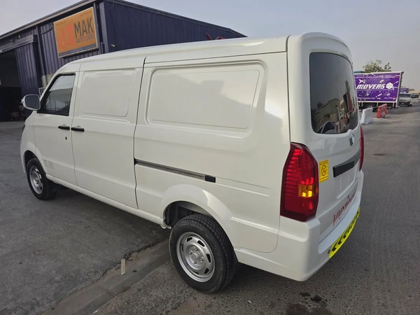 Victory Cargo Van l GCC Under Warranty / Full Service History From Agency