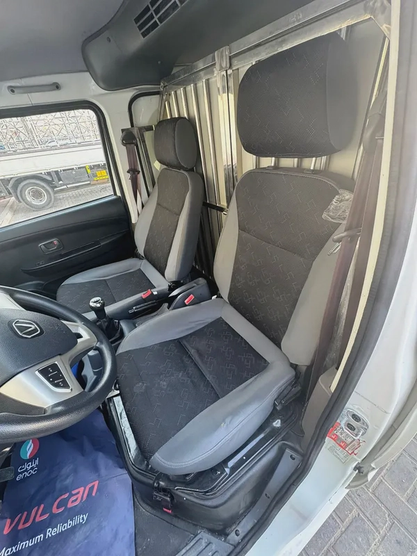 Victory Cargo Van l GCC Under Warranty / Full Service History From Agency
