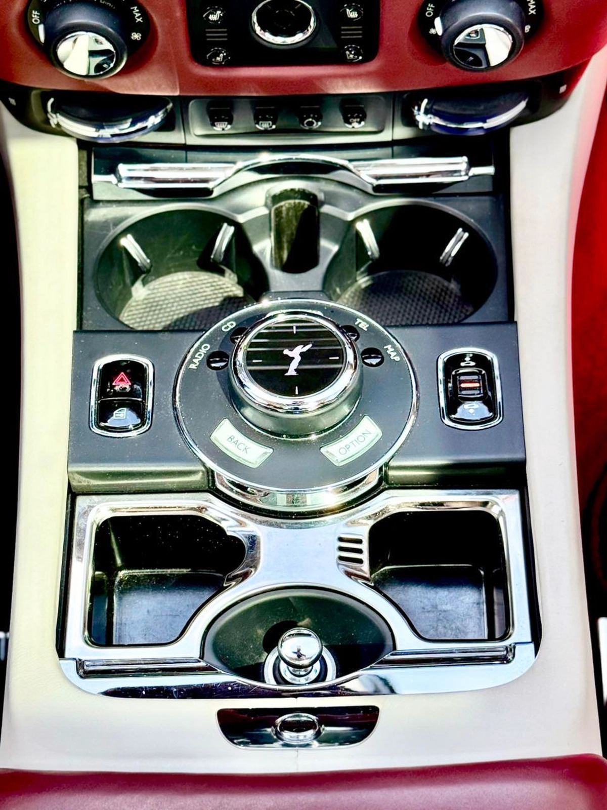 Std 6.6L l ROLLS ROYCE GHOST l GCC SPECS l 6.6L W12 l YEAR 2017 l-5-5