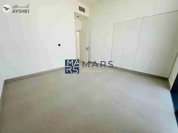 Luxury 4badroom villa available for rent:200K