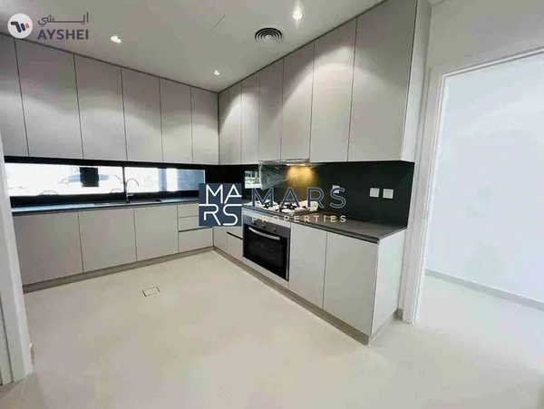 Luxury 4badroom villa available for rent:200K