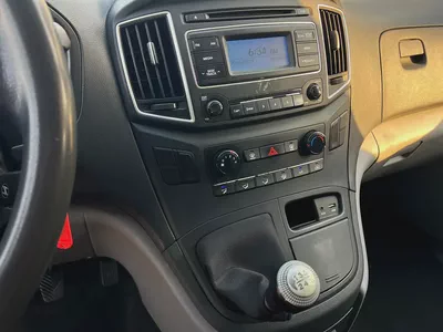 2021 Hyundai H1 | 3 Seats | Van | Manual | Petrol | GCC | Ref#1139-14