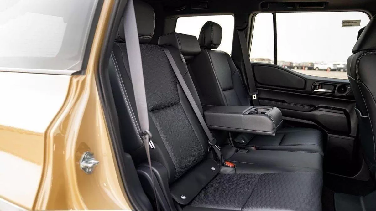 Toyota Prado ADVENTURE TOYOTA PRADO 250 WX+ LUXURY 2.4P AT MY2025- SAND-13-0