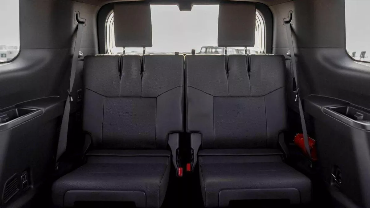 Toyota Prado ADVENTURE TOYOTA PRADO 250 WX+ LUXURY 2.4P AT MY2025- SAND-16-0