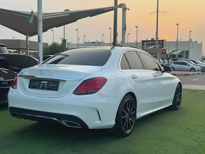 Mercedes-Benz C-Class C200 2019 GCC Specs - Excellent Condition-5