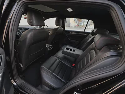 AED 2,300 EMI PM | VOLKSWAGEN GOLF | GTI P2 | LOW MILEAGE | ORIGINAL PAINT | 0% DOWNPAYMENT-15