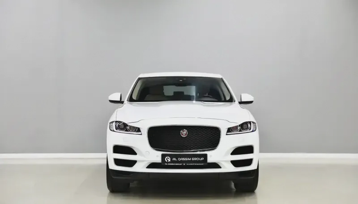 Jaguar F-Pace Prestige-12-12