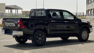 Toyota Hilux SGLX Toyota hilux 2.7L petrol AT MY25 SR5-3