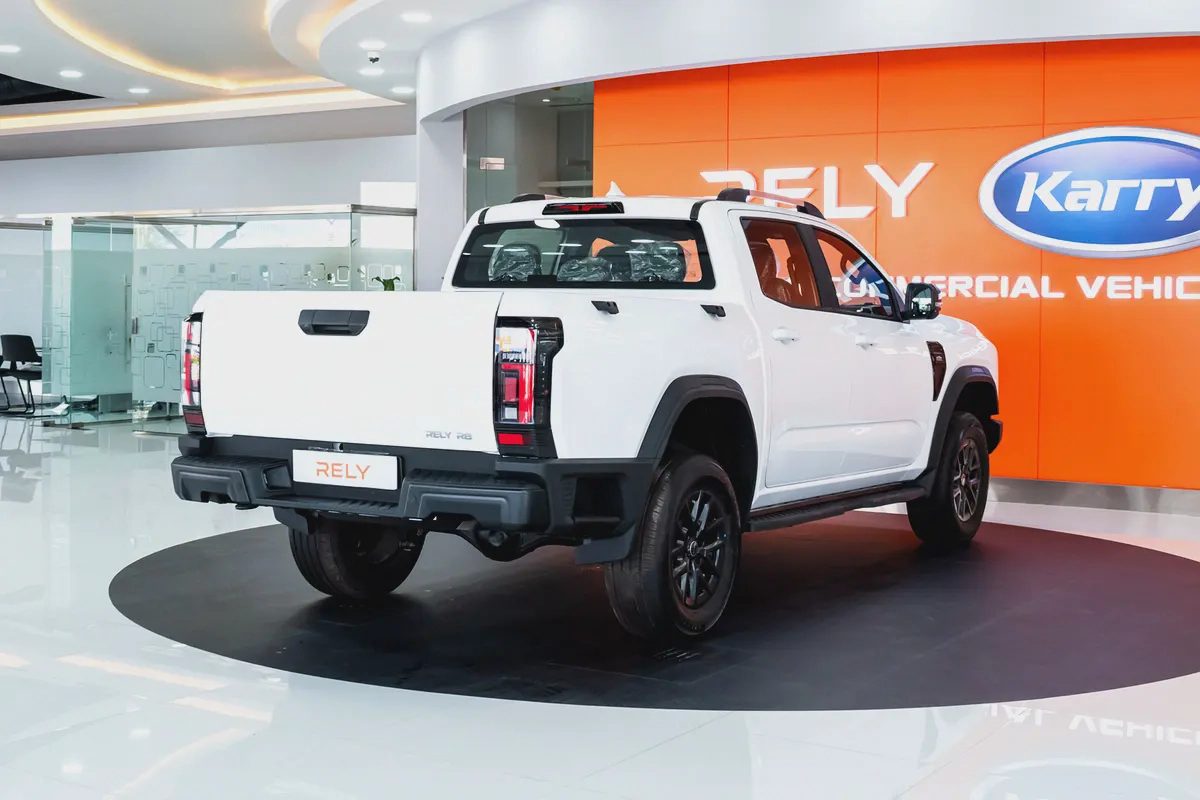 2.4L PETROL | 4X4 | GCC | 5 YEAR / 200000 KM WARRANTY