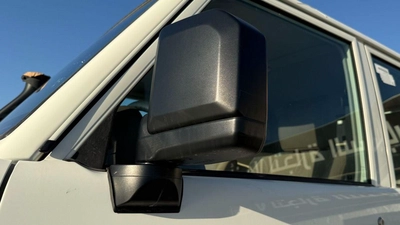 Toyota Land Cruiser Pick Up Toyota Land Cruiser Pick-Up - 2025-13
