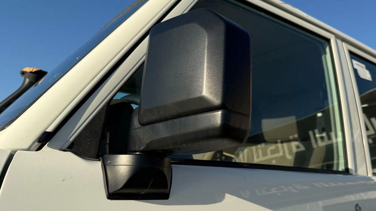 Toyota Land Cruiser Pick Up Toyota Land Cruiser Pick-Up - 2025-13-13