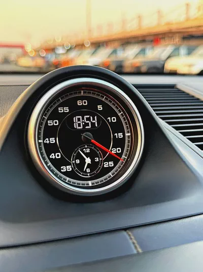 2021 Porsche Macan, GCC Specifications (Dealer Maintained)-13
