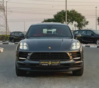 2021 Porsche Macan, GCC Specifications (Dealer Maintained)-1