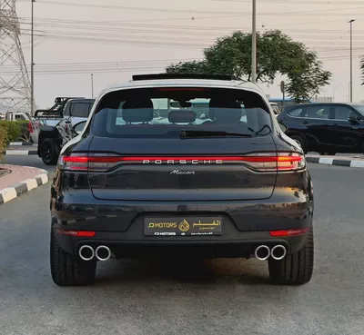 2021 Porsche Macan, GCC Specifications (Dealer Maintained)-5