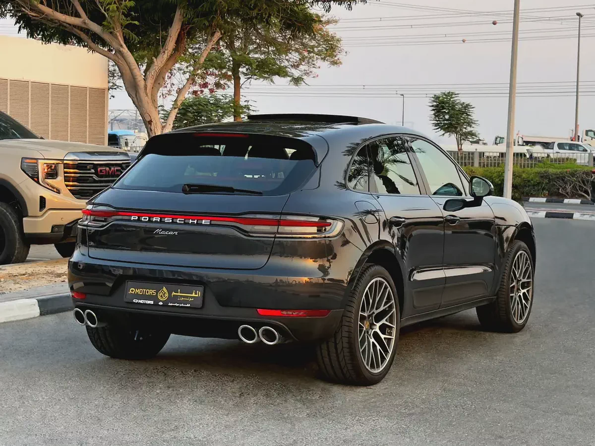 2021 Porsche Macan, GCC Specifications (Dealer Maintained)-6-6