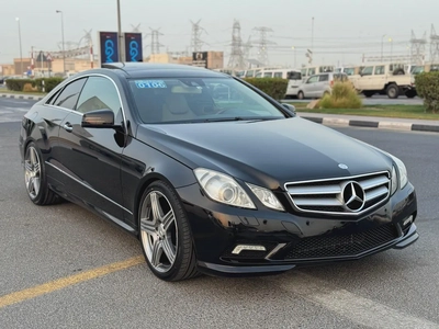 Mercedes-Benz E 550,V8 Coupe 2011, Japanese Specs, Excellent Condition-0