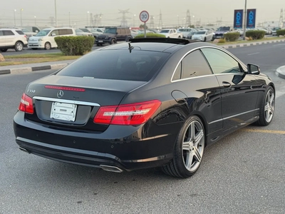 Mercedes-Benz E 550,V8 Coupe 2011, Japanese Specs, Excellent Condition-4