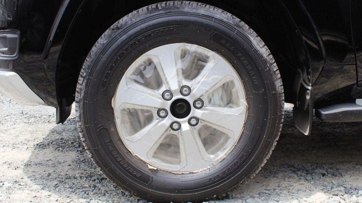 Toyota Land Cruiser LC300 GXR 4.0P AT MY2025 – BLACK-19-0