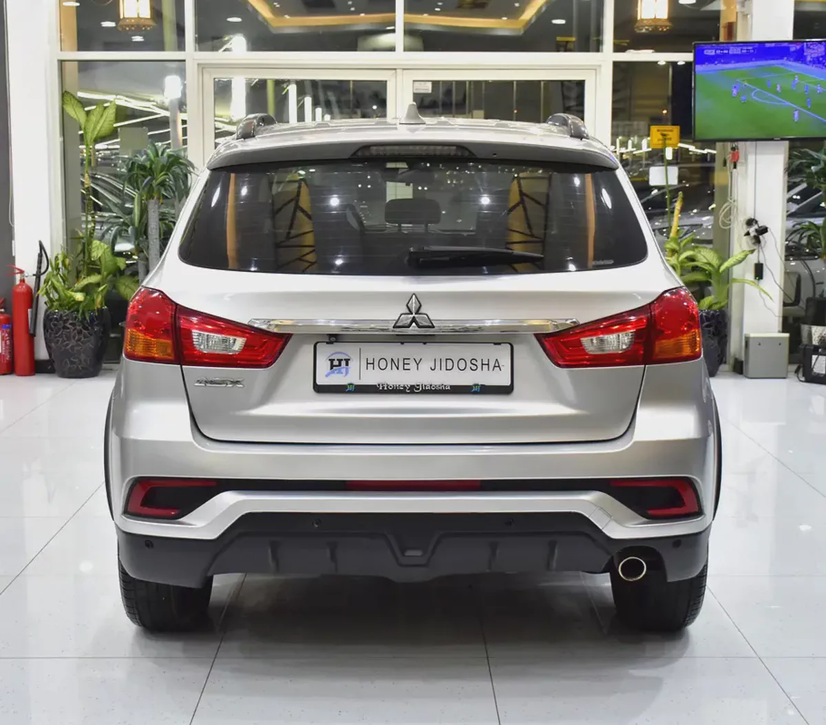 AED 614 EMi at 0% DP | Mitsubishi ASX 4WD ( 2019 Model ) in Silver Color GCC Specs-4-4