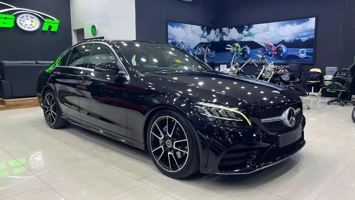 Mercedes Benz C200 AMG Mercedes-Benz C-Class 200 2019-3-0