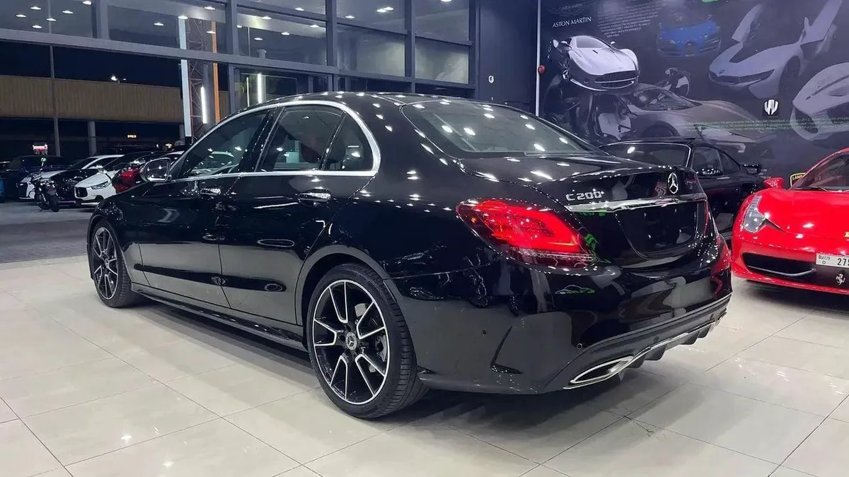 Mercedes Benz C200 AMG Mercedes-Benz C-Class 200 2019-6-0
