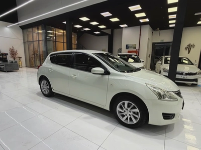 Nissan Tiida 2015 SV GCC Full service history Mid option-2