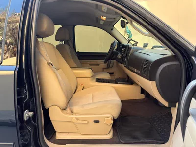 Gulf Specs 2010 CHEVROLET SILVERADO LT Double Cabin Pick-Up 5.3Litre V8-15