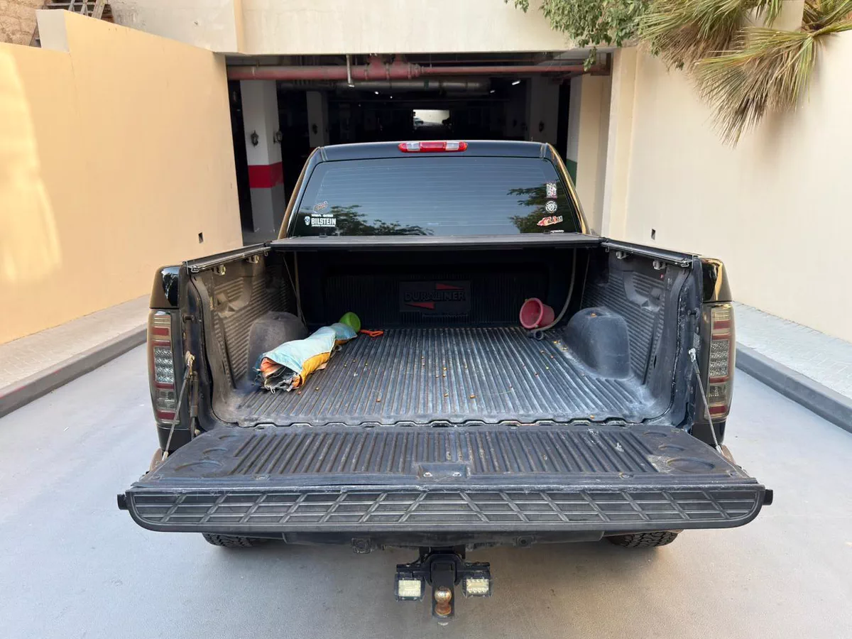Gulf Specs 2010 CHEVROLET SILVERADO LT Double Cabin Pick-Up 5.3Litre V8-12-12