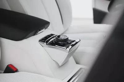 2026 ROLLS-ROYCE PHANTOM EWB WITH WARRANTY AND SERVICE CONTRACT-12