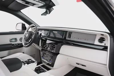 2026 ROLLS-ROYCE PHANTOM EWB WITH WARRANTY AND SERVICE CONTRACT-6