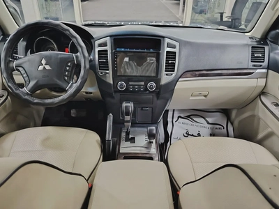 Mitsubishi Pajero GLS 2018 | GCC Specs | Low Mileage | Excellent Condition-14