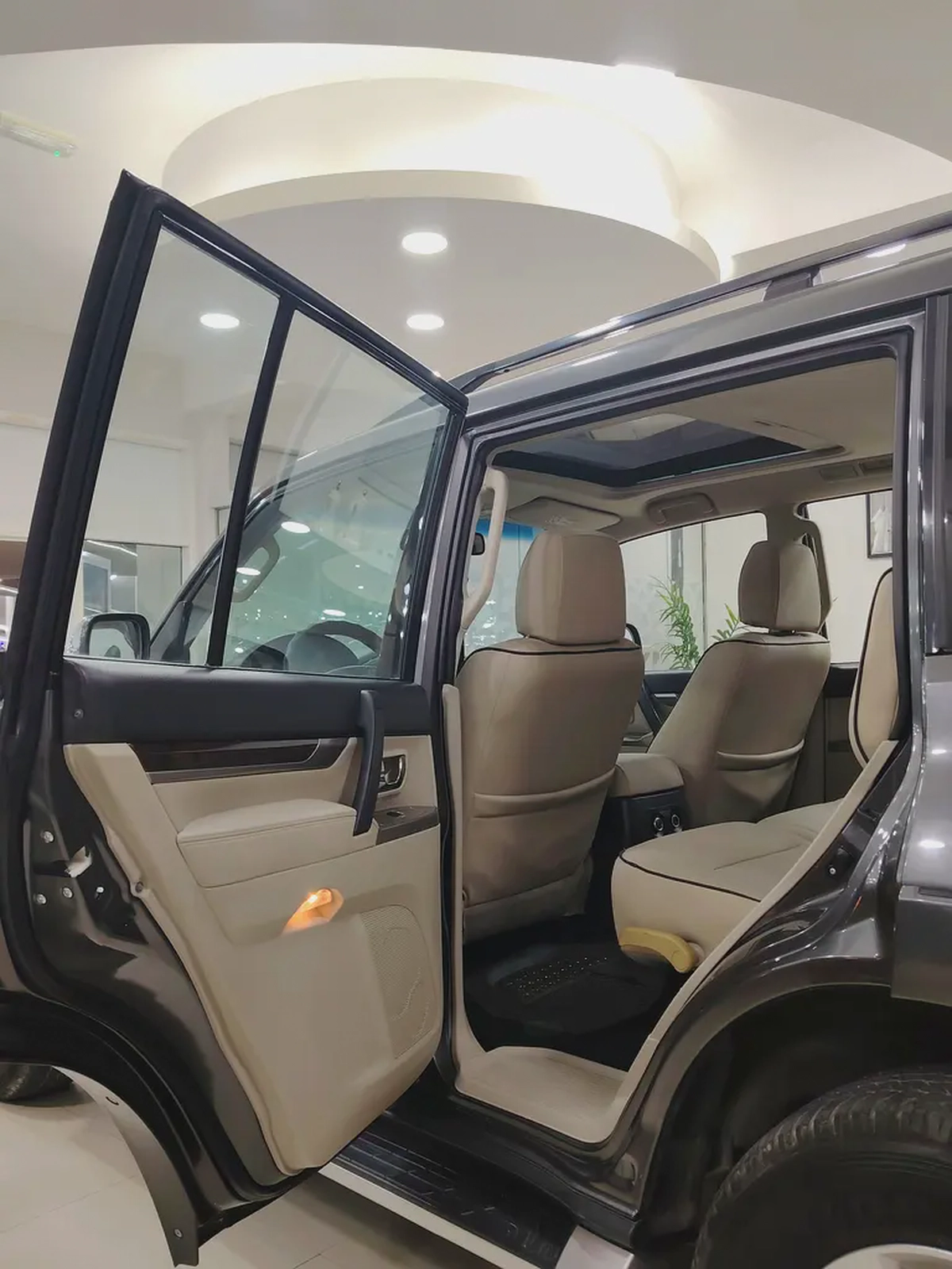 Mitsubishi Pajero GLS 2018 | GCC Specs | Low Mileage | Excellent Condition