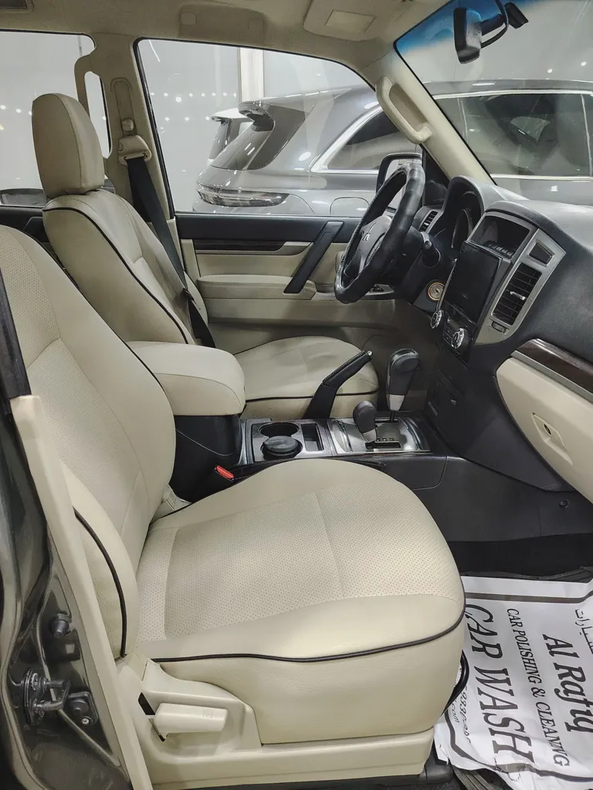 Mitsubishi Pajero GLS 2018 | GCC Specs | Low Mileage | Excellent Condition