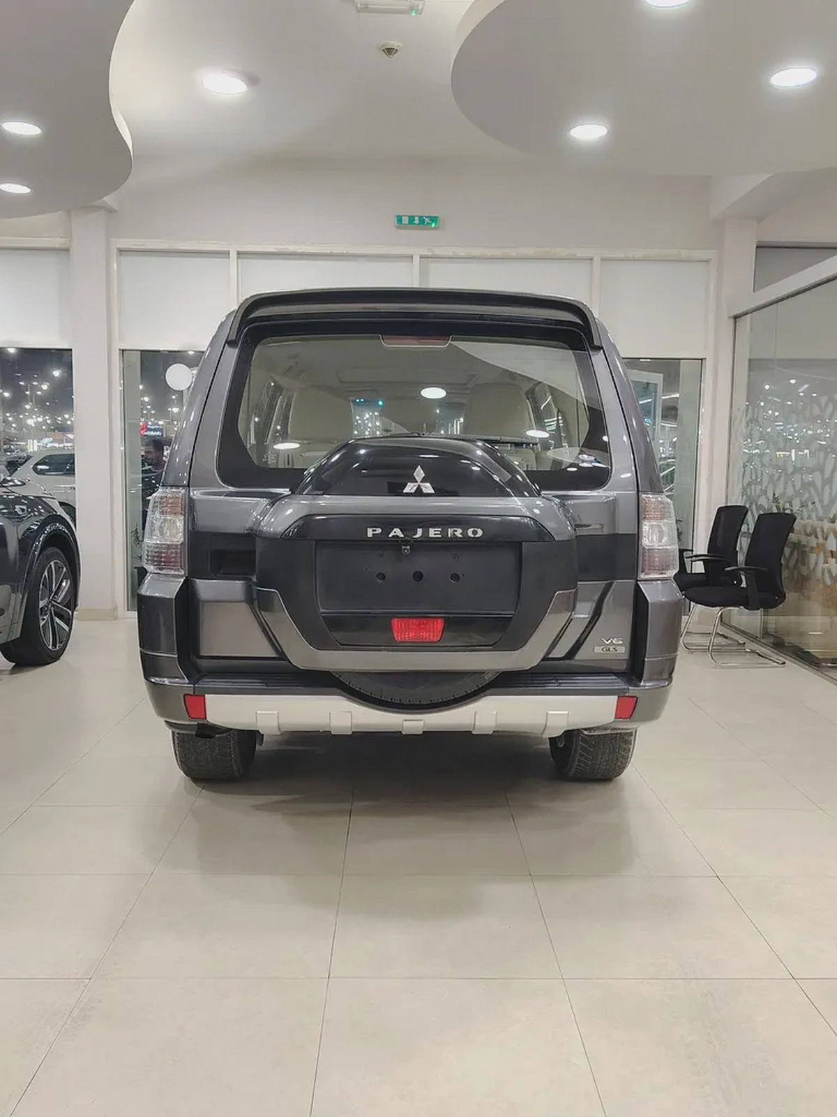 Mitsubishi Pajero GLS 2018 | GCC Specs | Low Mileage | Excellent Condition