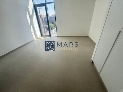 Luxurious brand new 3 bedroom townhouse available all master in Masaar for rent just in 160k-13
