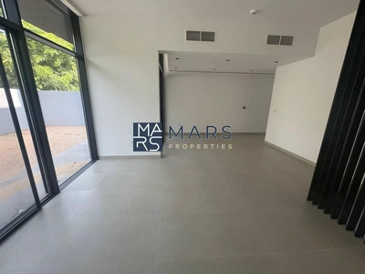 Luxurious brand new 3 bedroom townhouse available all master in Masaar for rent just in 160k-19