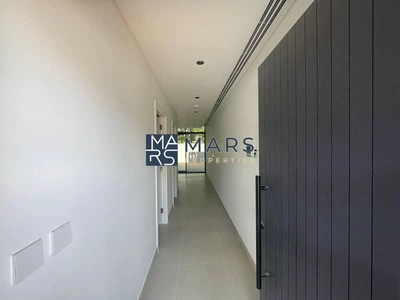 Luxurious brand new 3 bedroom townhouse available all master in Masaar for rent just in 160k-8