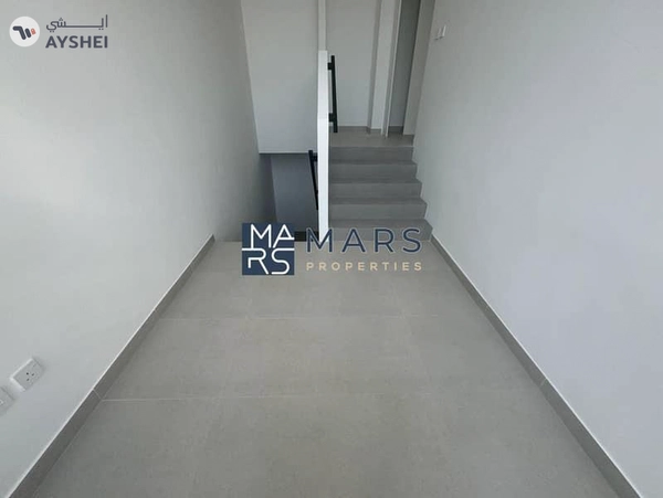 Luxurious brand new 3 bedroom townhouse available all master in Masaar for rent just in 160k