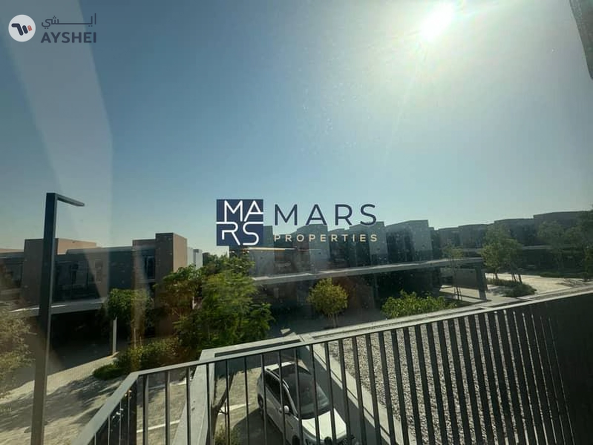 Luxurious brand new 3 bedroom townhouse available all master in Masaar for rent just in 160k-18-18