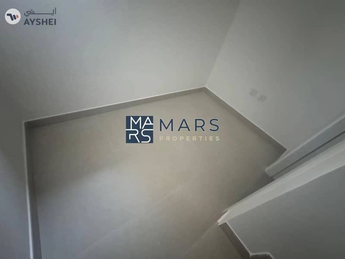 Luxurious brand new 3 bedroom townhouse available all master in Masaar for rent just in 160k-5-5