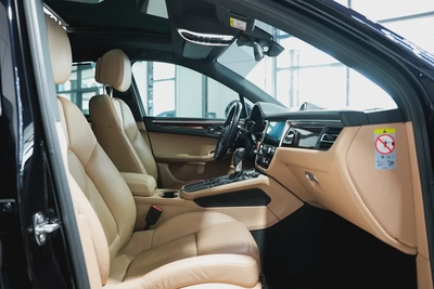Porsche Macan Standard 2020 | GCC Specs | Low Mileage | Pristine Condition-11