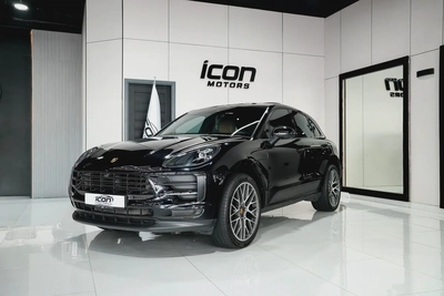 Porsche Macan Standard 2020 | GCC Specs | Low Mileage | Pristine Condition-2