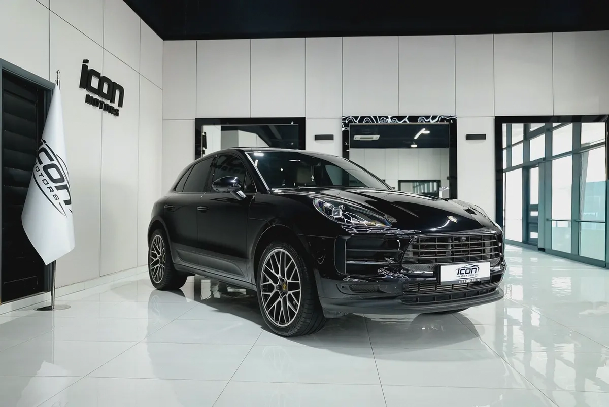 Porsche Macan Standard 2020 | GCC Specs | Low Mileage | Pristine Condition